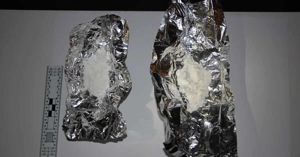 FOTOD ⟩ Politsei pidas Rakveres kinni kuus narkokuriteos kahtlustatavat