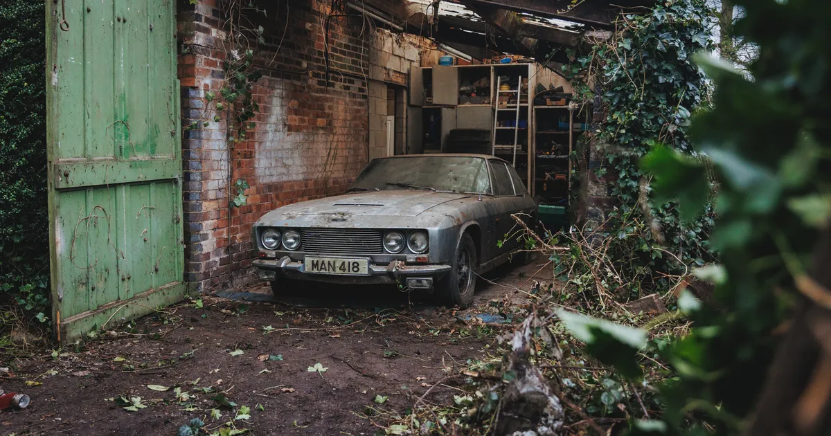 TÕELINE PÄRL ⟩ Garaažist avastati seal 30 aastat seisnud üliharuldane auto