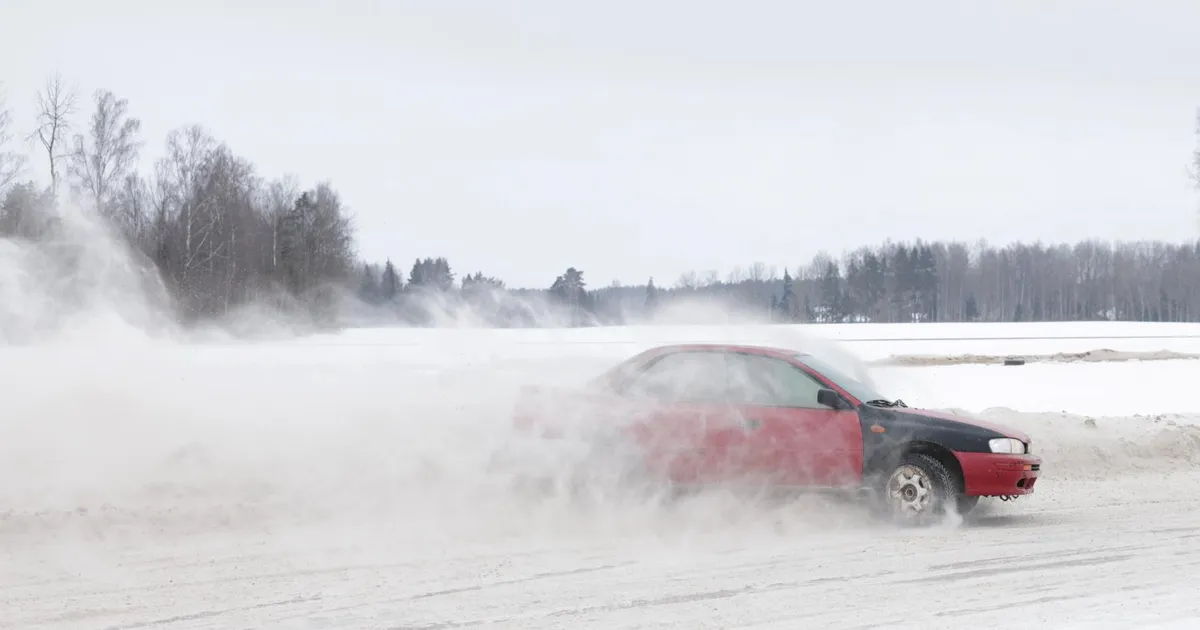 VIDEO JA GALERII ⟩ Jäärada kulutab küll isukalt rehve, aga õpetab ohtlikes olukordades toime tulema