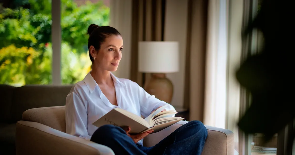 5 asja, mis peaks igal üle 40-aastasel naisel riidekapis olema