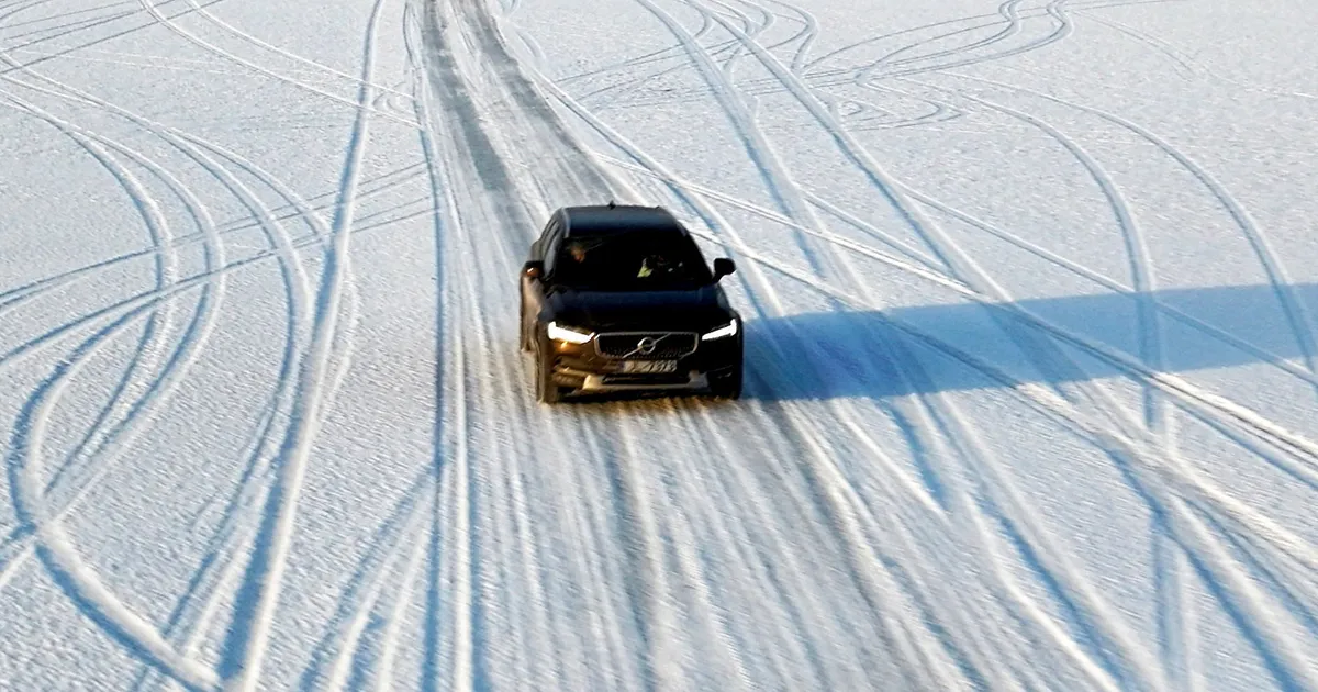 VIDEO ⟩ Mainekas uudisteagentuur Eestis: jäine ime, mille abil saab saarelt saarele