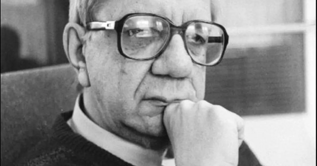 VIKTORIIN ⟩ Kas tead: mis seos on Eno Raual rahvuseeposega «Kalevipoeg»?