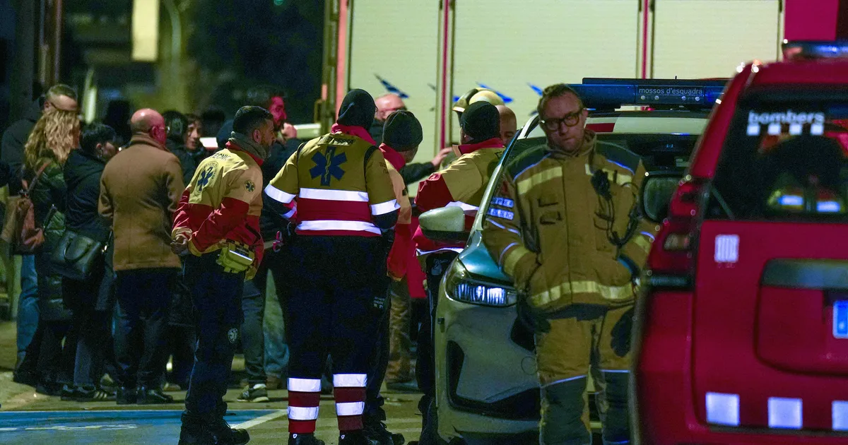 Meedia: Barcelona lähedal hukkus kortermaja tulekahjus viis noort inimest