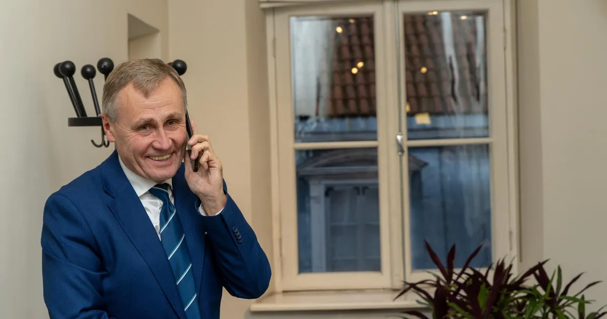 Kris Kärneri väljaheitmine vabastas Tõnis Lukasele tee fraktsiooni