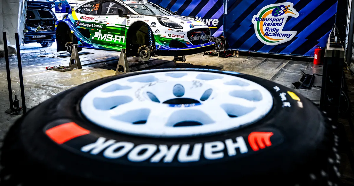 POWERSTAGE ⟩ Hankooki abistav Gustav Kruuda räägib WRC rehvitootja väljakutsetest