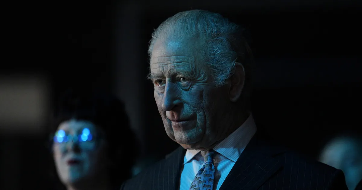 Kuningas Charles väikevenna vahistamisest: nüüd järgneb täielik, õiglane ja korrektne menetlus