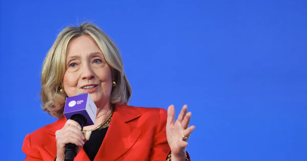 VIDEO ⟩ Epsteini materjalide valguses: Hillary Clinton kaitses intervjuus abikaasat