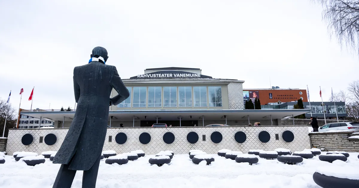 GALERII ⟩ Rahvusteater Vanemuine. Uuelt nimelt kerkis kate rahvuslikus meeleolus, kiluvõileibade ja külmarohuga