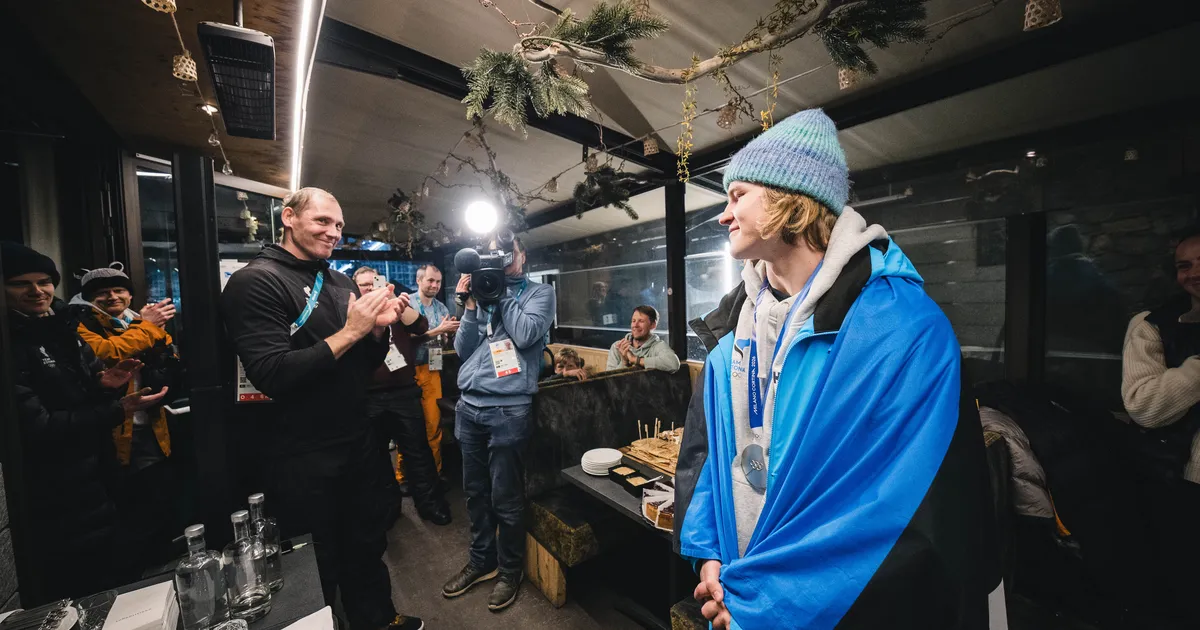 VIDEO ⟩ Sildaru medalipeol avaldas Kanter oma isa hiilgavalt täpse ennustuse ja meenutas Rocky mõttetera
