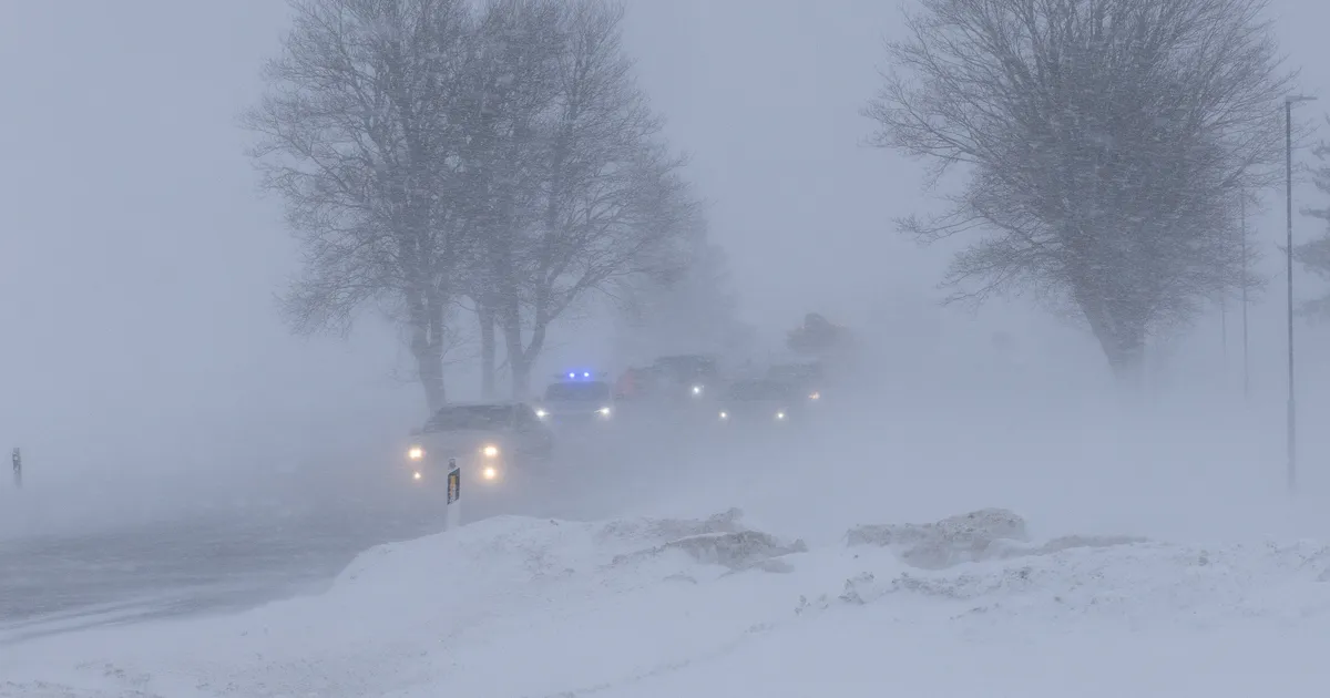 Transpordiamet hoiatab: lumesadu ja tugev tuul muudavad teeolud keeruliseks