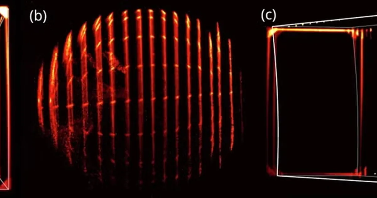 Teadlased tegid valguse kiiruse nähtavaks – seepeale võib aju sõlme minna
