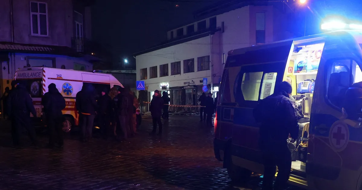 Lvivis sai arvatavas terrorirünnakus surma üks ja viga 15 inimest