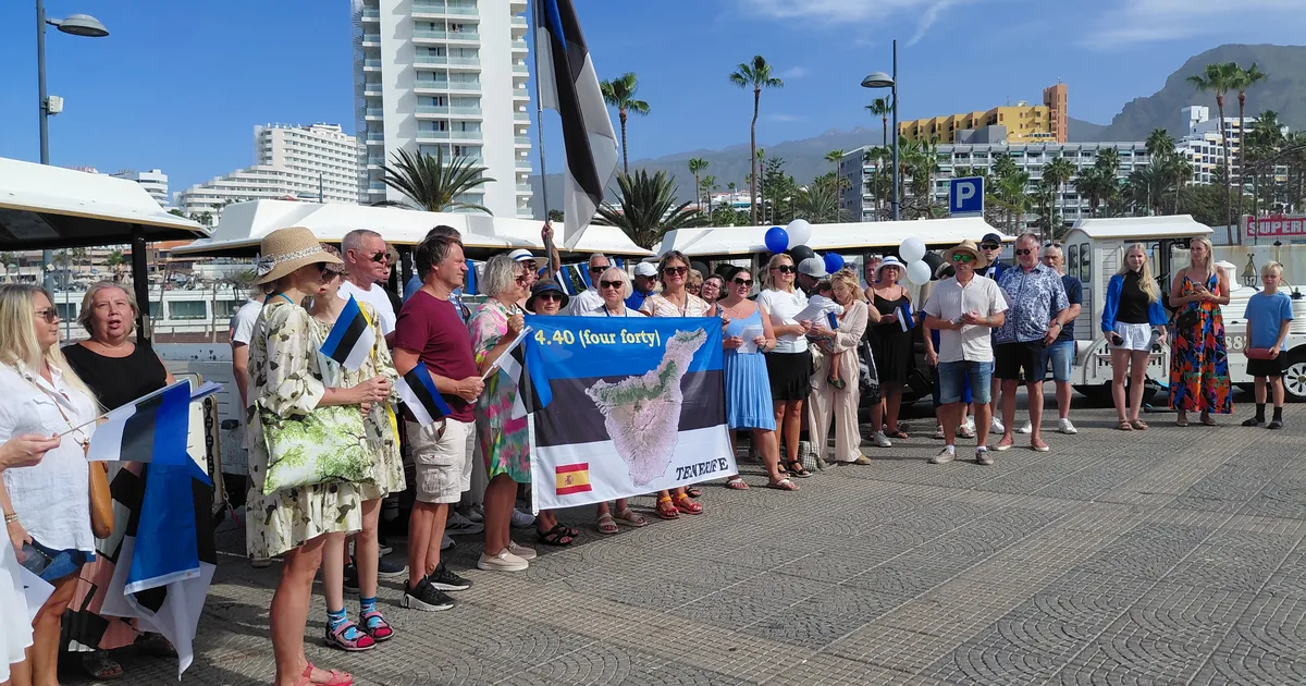 PILDID JA VIDEO ⟩ Ligi poolsada eestlast tähistasid Tenerifel vabariigi aastapäeva laulu ja rongisõiduga