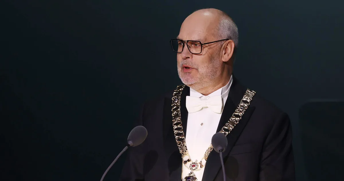 REAKTSIOONID PRESIDENDI KÕNELE ⟩ Jüri Reinvere: president Karis peab rahva põrguballilt välja juhtima nagu Mooses