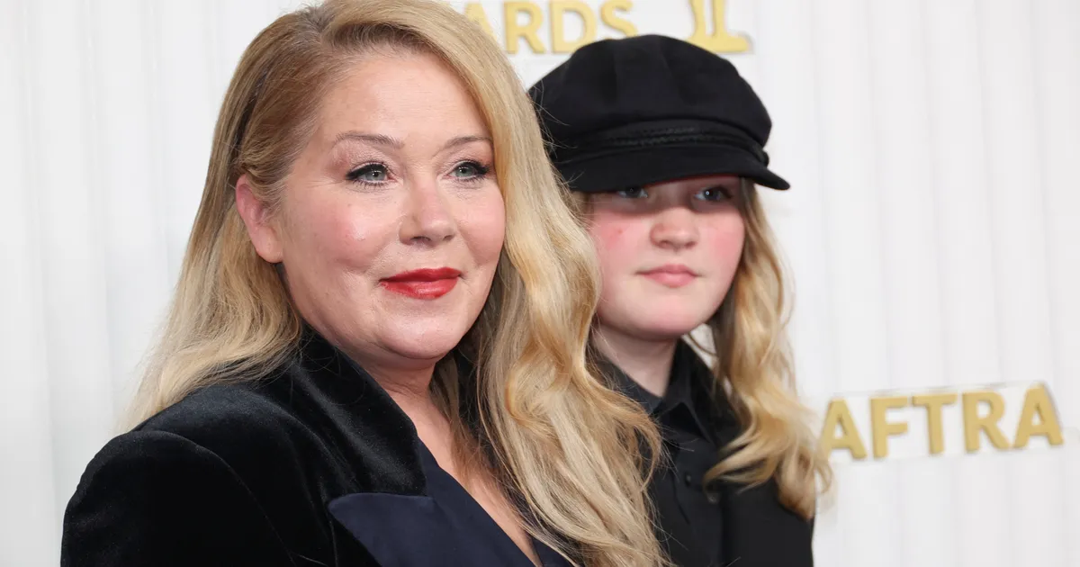 Karm haigus on naelutanud näitlejanna Christina Applegate'i voodisse