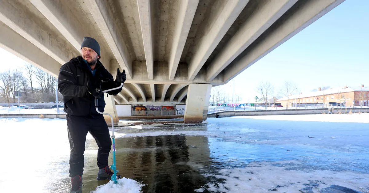 RINGKÄIK HÜDROLOOGIGA ⟩ Kuidas käitub päike jääga ehk Miks ei tasu Emajõele enam ronida