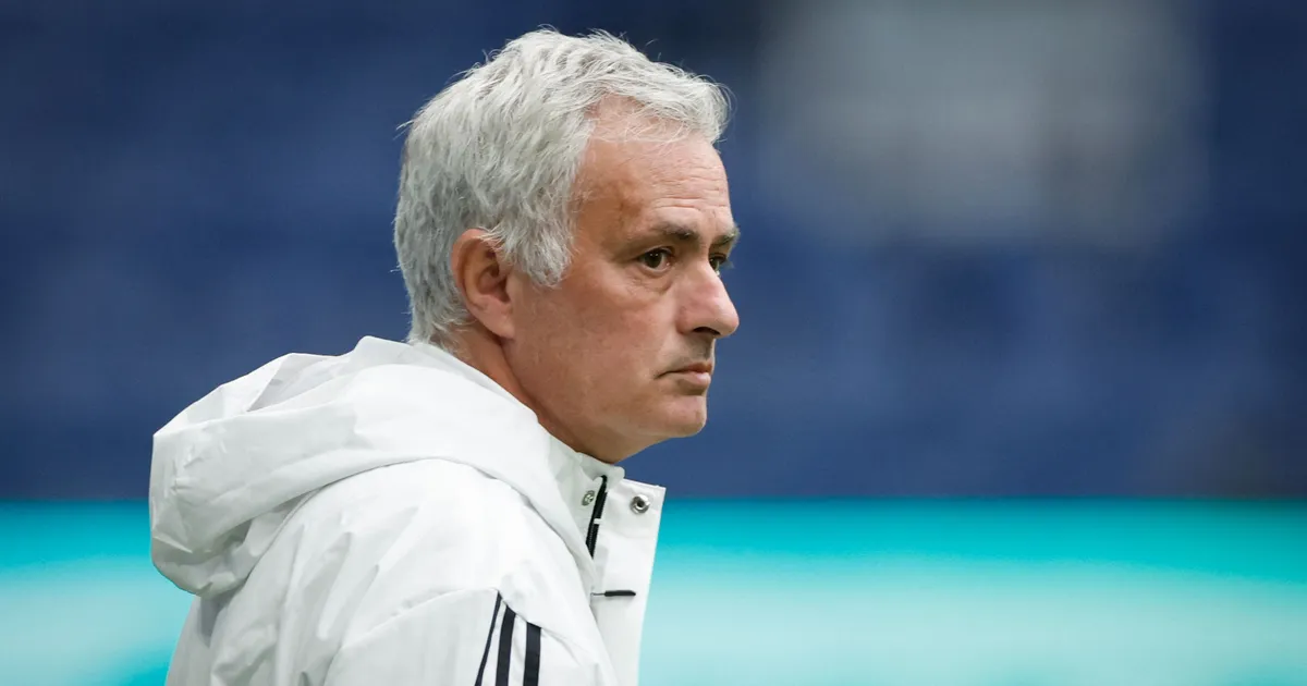 KESKTORMAJAD ⟩ Jose Mourinho jäi rassismiskandaali valguses piinlikkusse olukorda