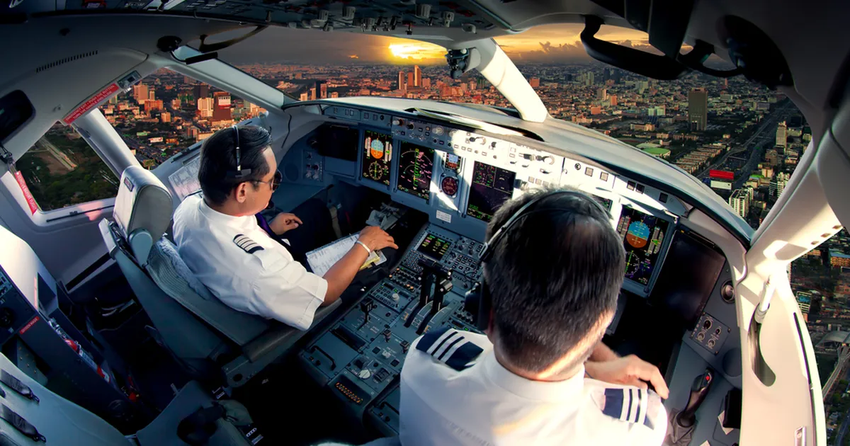 Kuidas see võimalik on? Reisija kuulas lennu ajal pealt pilootide eravestlust: vahetati ka mõni roppus