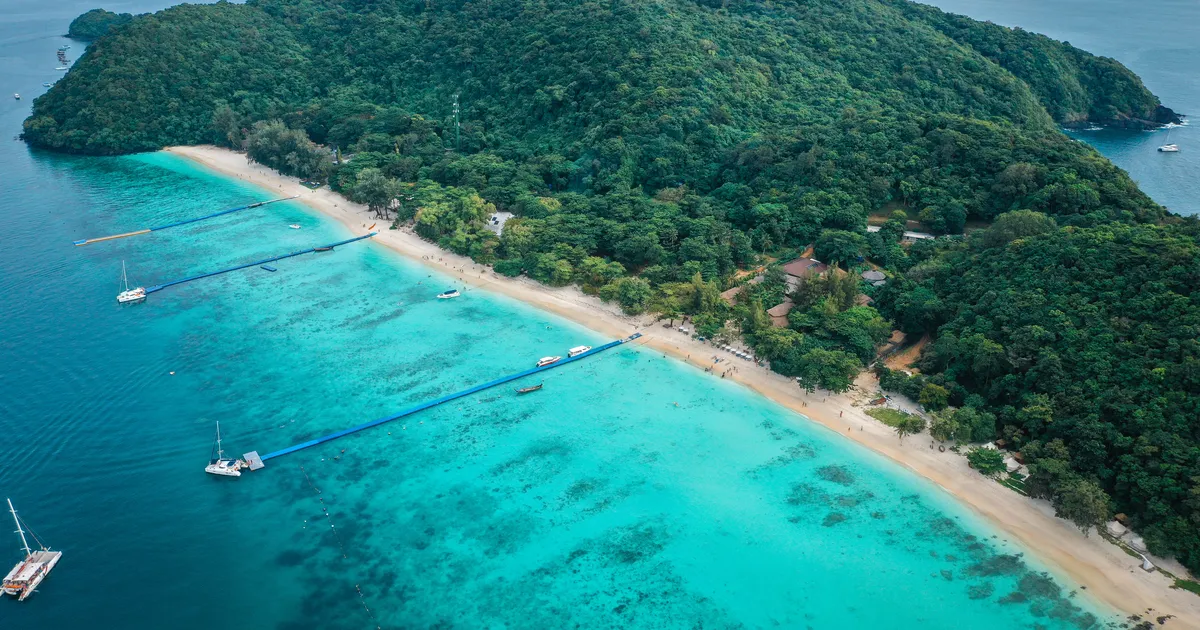 VIDEO ⟩ Turistide lemmikust Phuketist sai naftane õudusunenägu