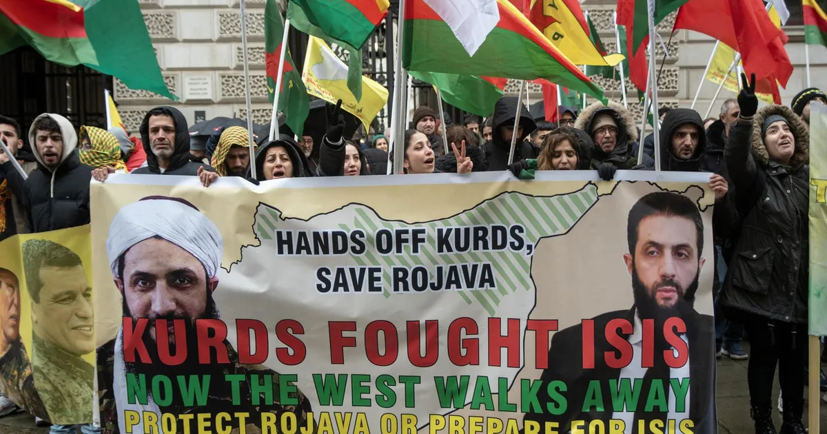 AK ⟩ Venemaa Assadi-järgses Süürias endiselt kangust täis