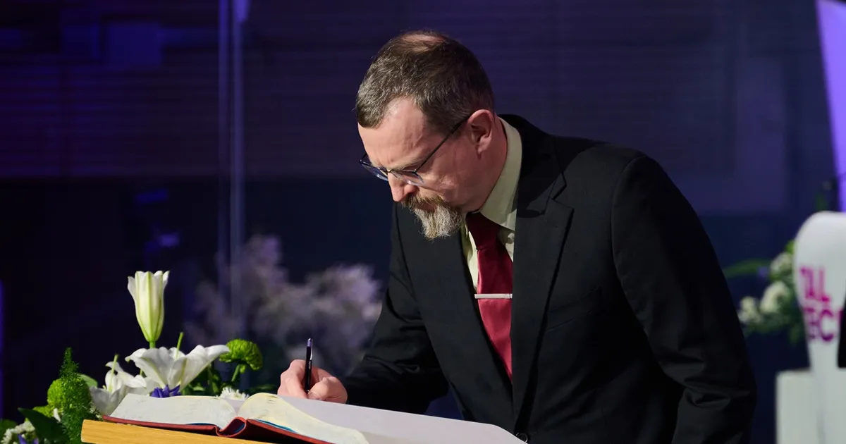 TalTechi aasta parim teadlane aitab murda plastisõltuvust, aasta noorteadlane muudab elektrisüsteemid targemaks