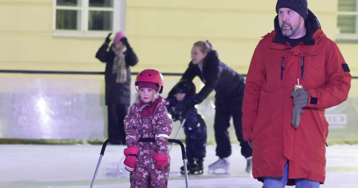 GALERII ⟩ Elmari tantsumuusika pani uisuhooajale punkti