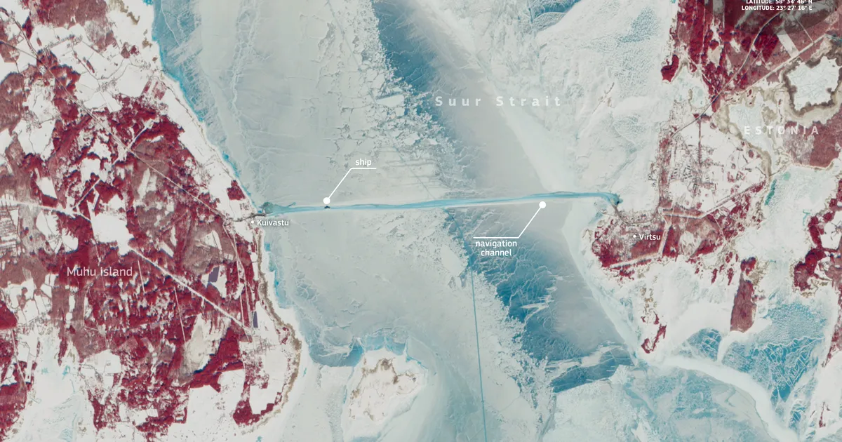 Satelliit jäädvustas fotole Virtsu-Kuivastu liinil läbi jää rühkiva parvlaeva