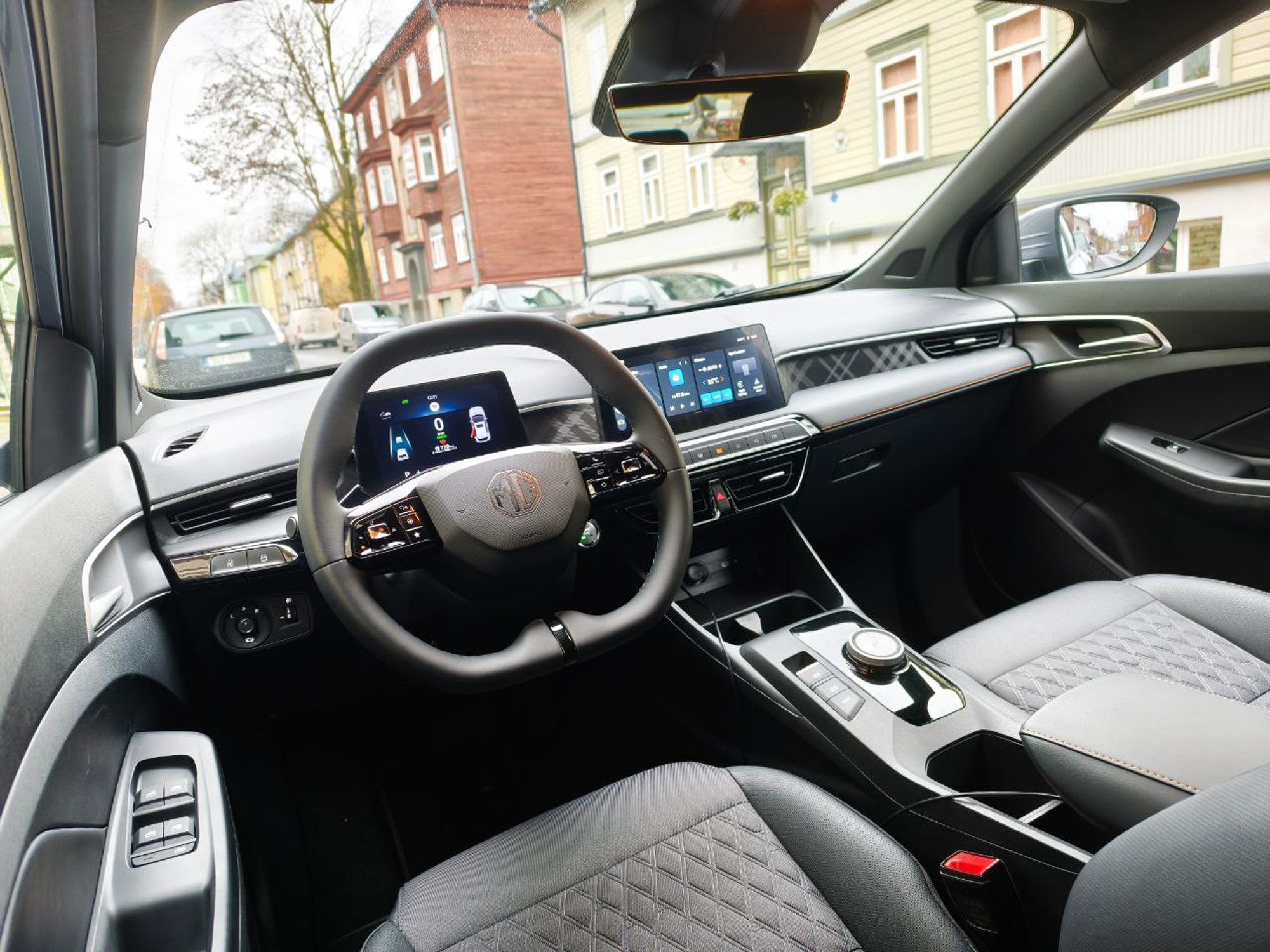 Taastuval autoturul lähevad kõige paremini kaubaks hübriidid