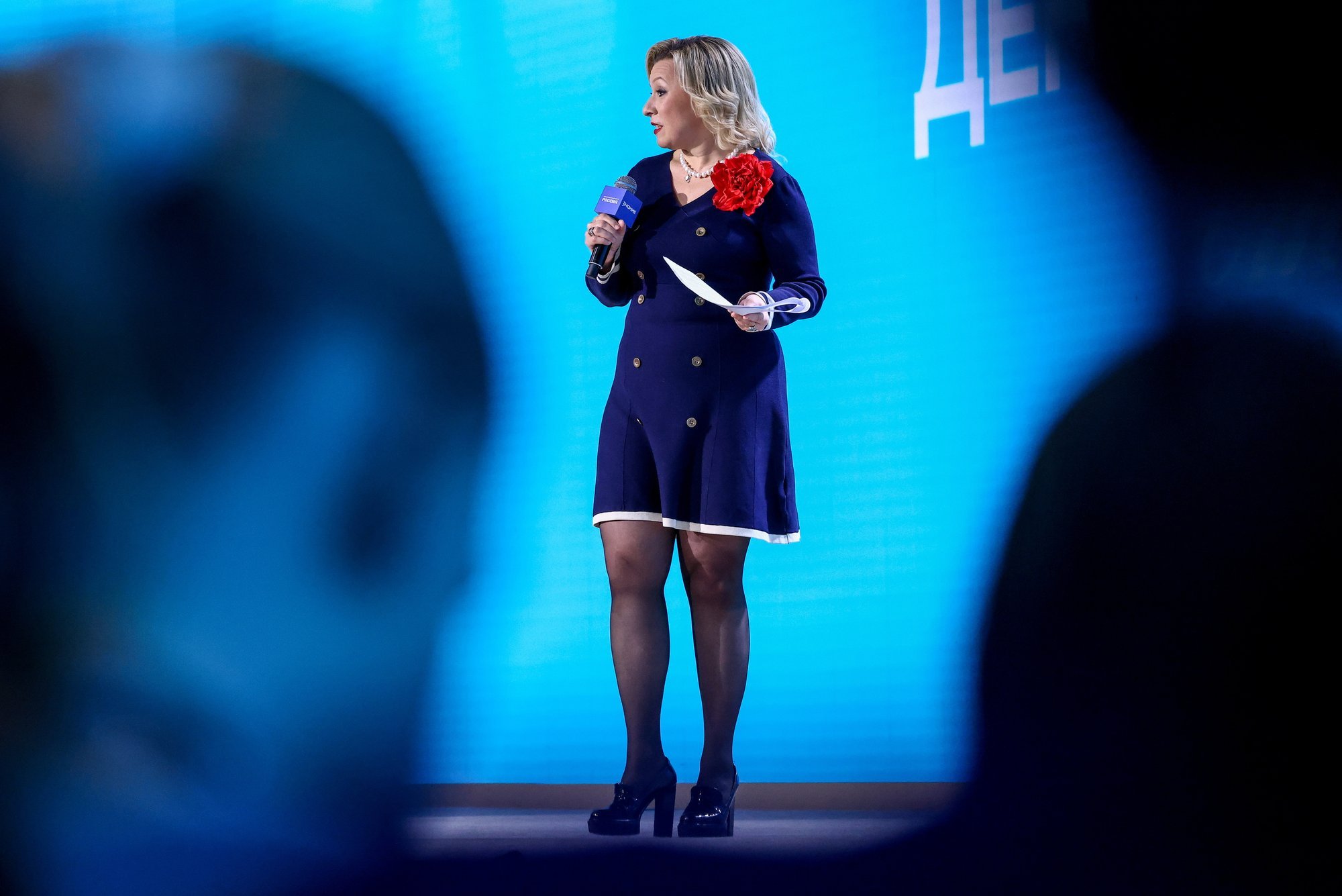 Moskva: Alar Karis ja Evika Siliņa on laua all istumisest tüdinud