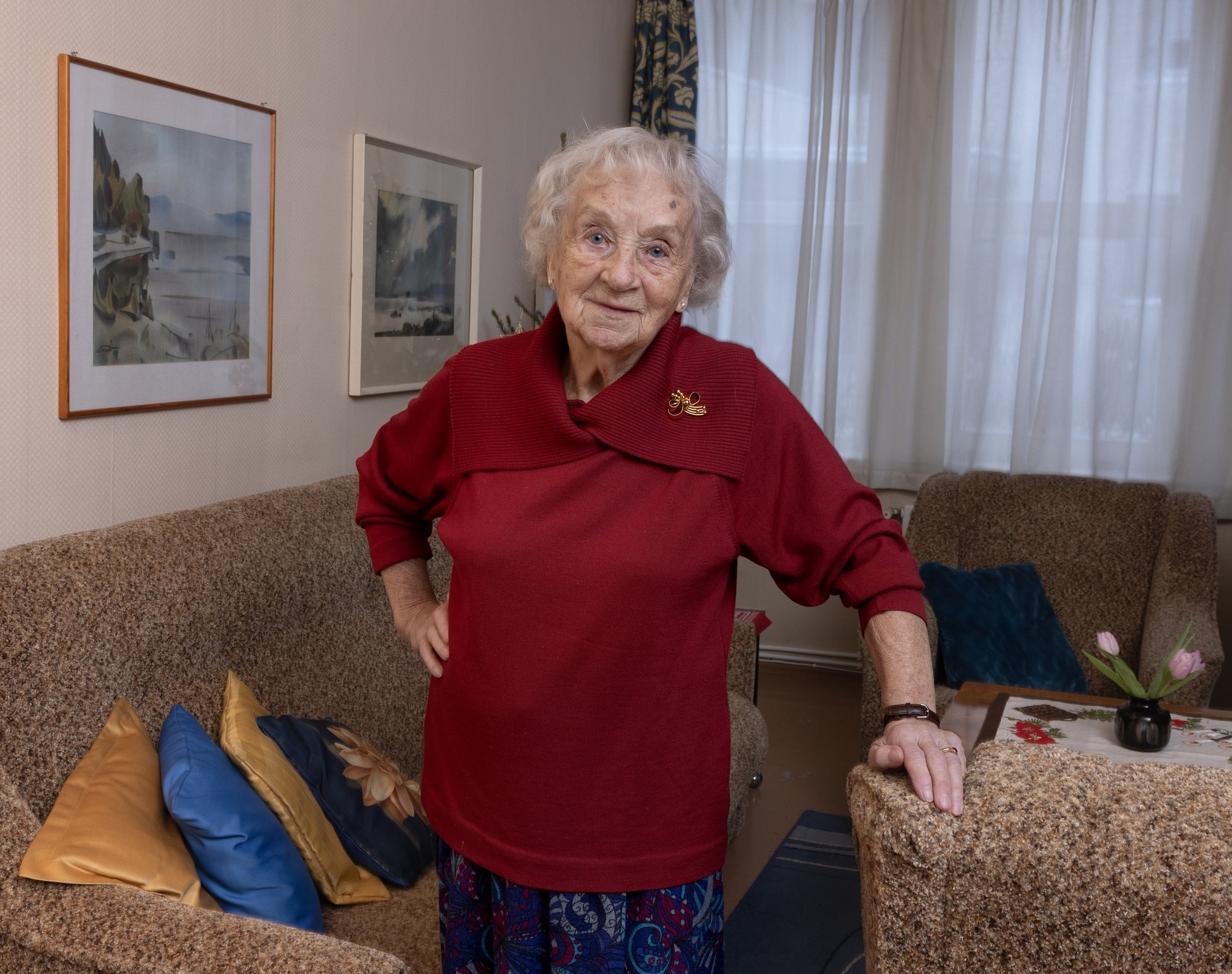 100-aastase daami päev: külm dušš, kepikõnd ja velotrenažöör. „Võtke minust eeskuju!“