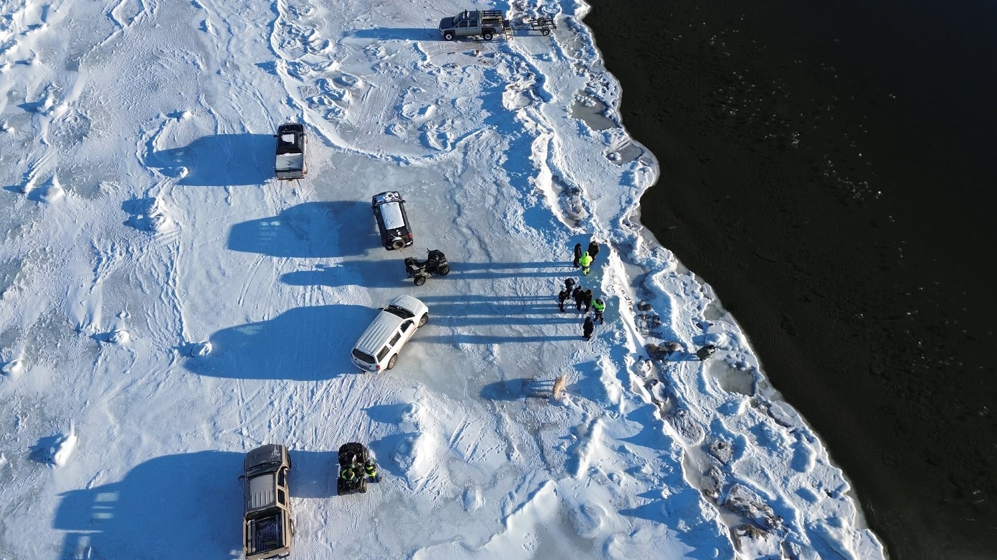 FOTOD JA VIDEOD | Kohalikud elanikud paluvad abi: Prangli on jäävangis, toit otsakorral ja eluks vajalikud teenused katkenud