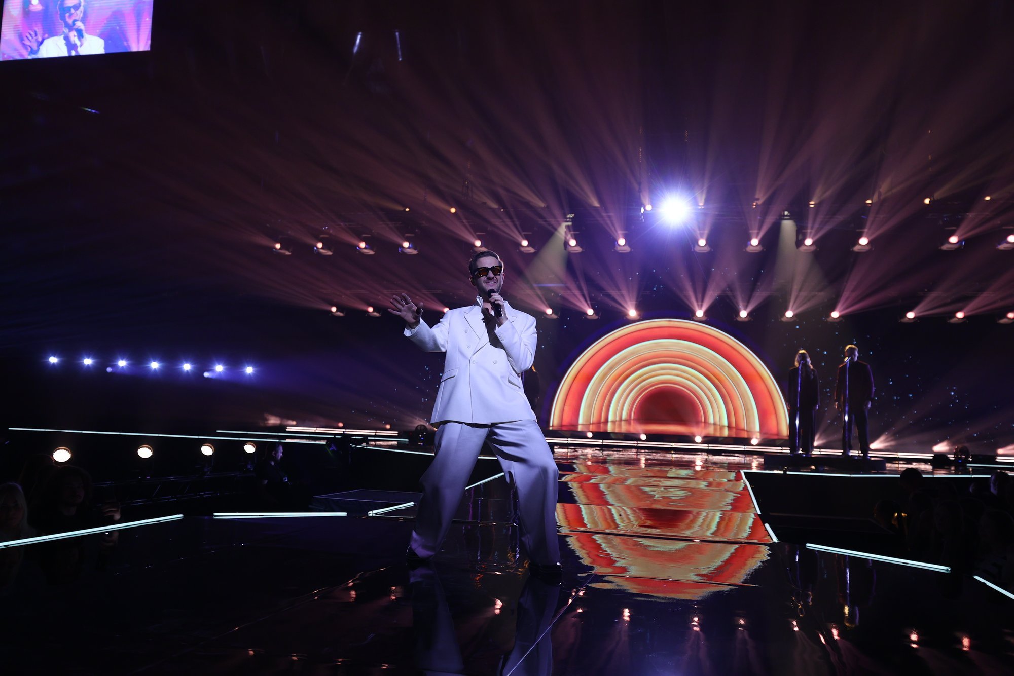 OTSEBLOGI JA -FOTOD | Publik läks Clicheriku ja Mäxi peale pöördesse. Kes võidab Eesti Laulu finaali?