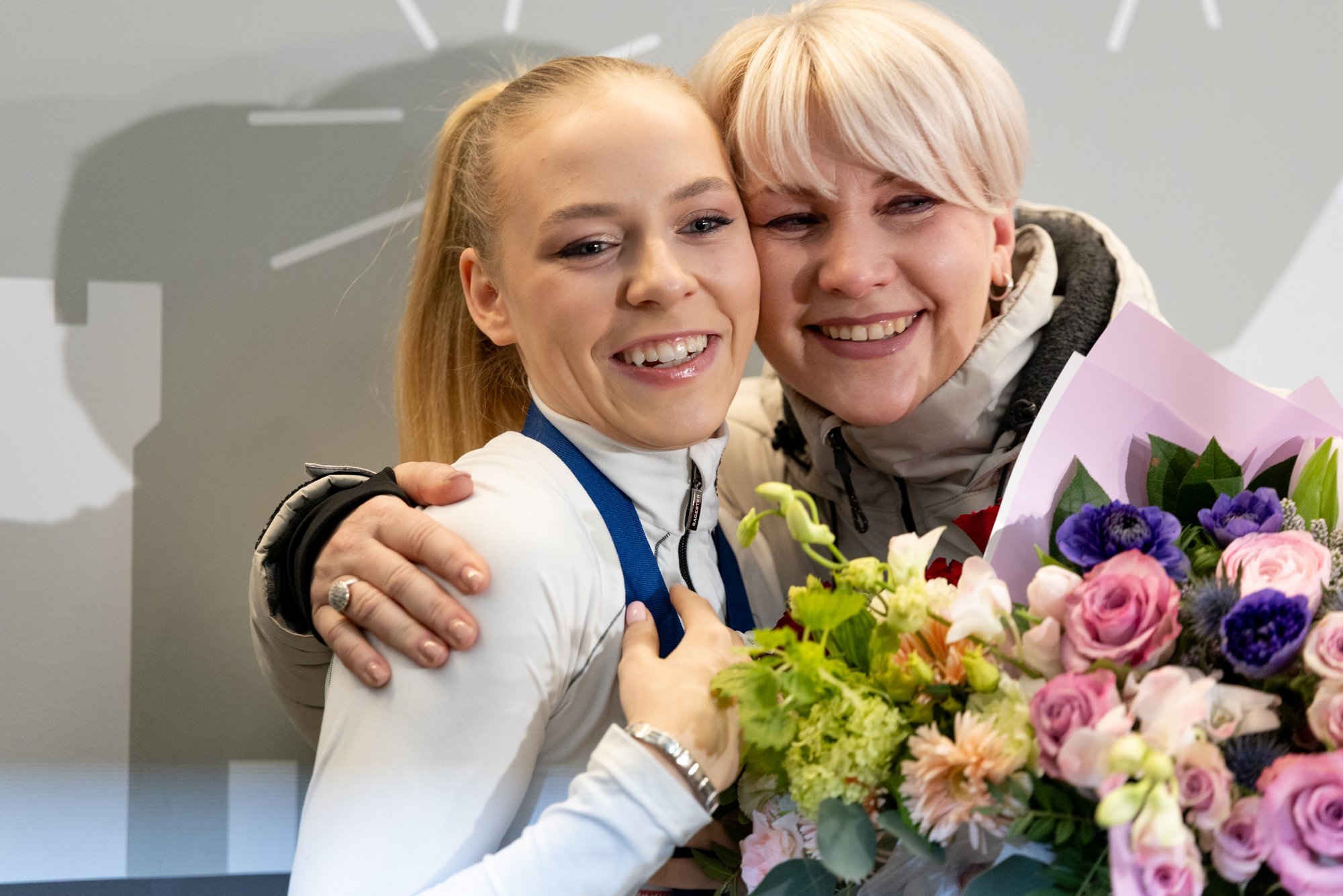 Tallinna linn premeeris Niina Petrõkinat ja tema treenerit Svetlana Varnavskajat suure rahasummaga