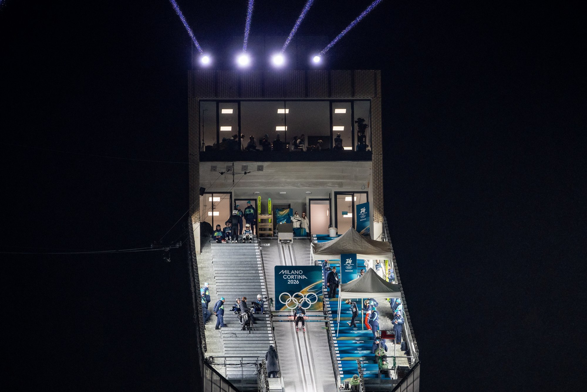 Peenisepahanduse järgmine peatükk. Ilukirurg: suurendasin olümpia eel suusahüppaja meheau