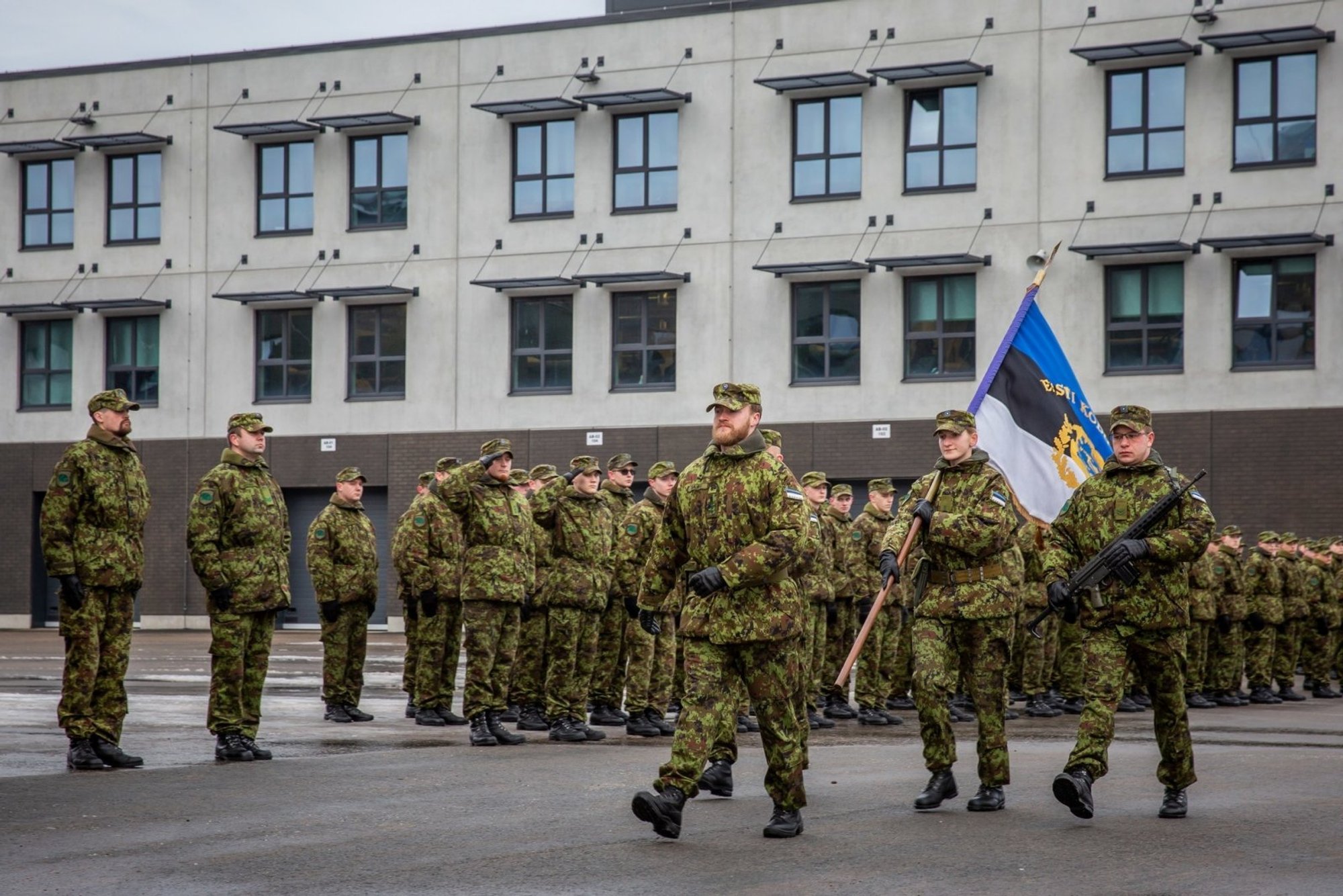 UUSI SEADUSI | Kutsealuste ajateenistus läheb pikemaks