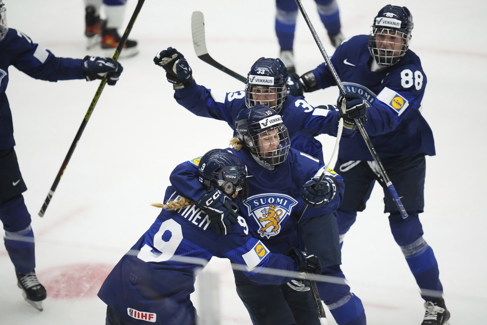 Soome ja Kanada hokimäng lükati olümpial edasi, sest soomlased on kõhugripis