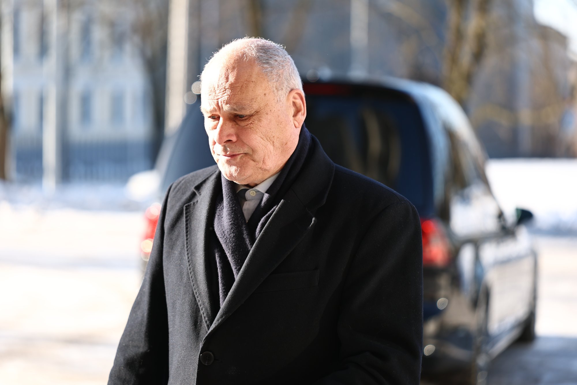 FOTOD | Kaarli kirikus saadetakse viimsele teekonnale Koit Pikaro