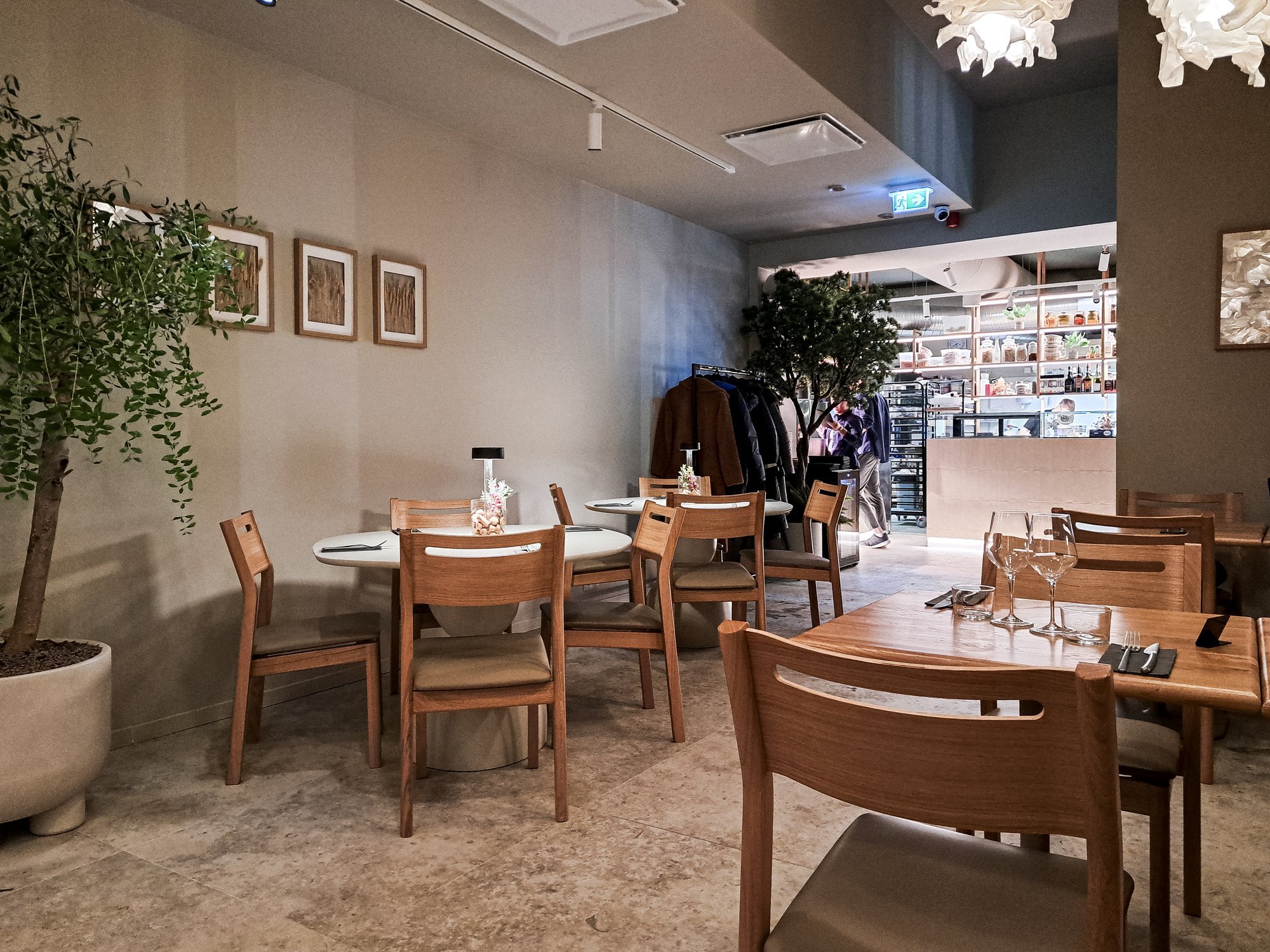 SALAKUULAJA | Tartu Sinimandria uus kolmas tulemine - kui suupisted välja arvata, on tegu väga tugeva restoraniga