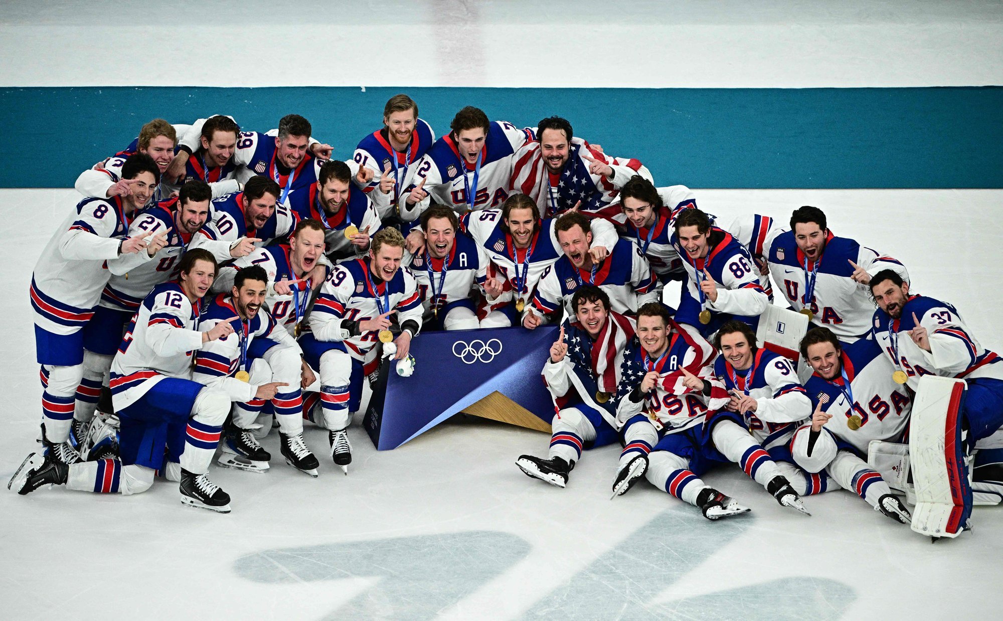 USA jäähokikoondis tuli 46-aastase pausi järel olümpiavõitjaks