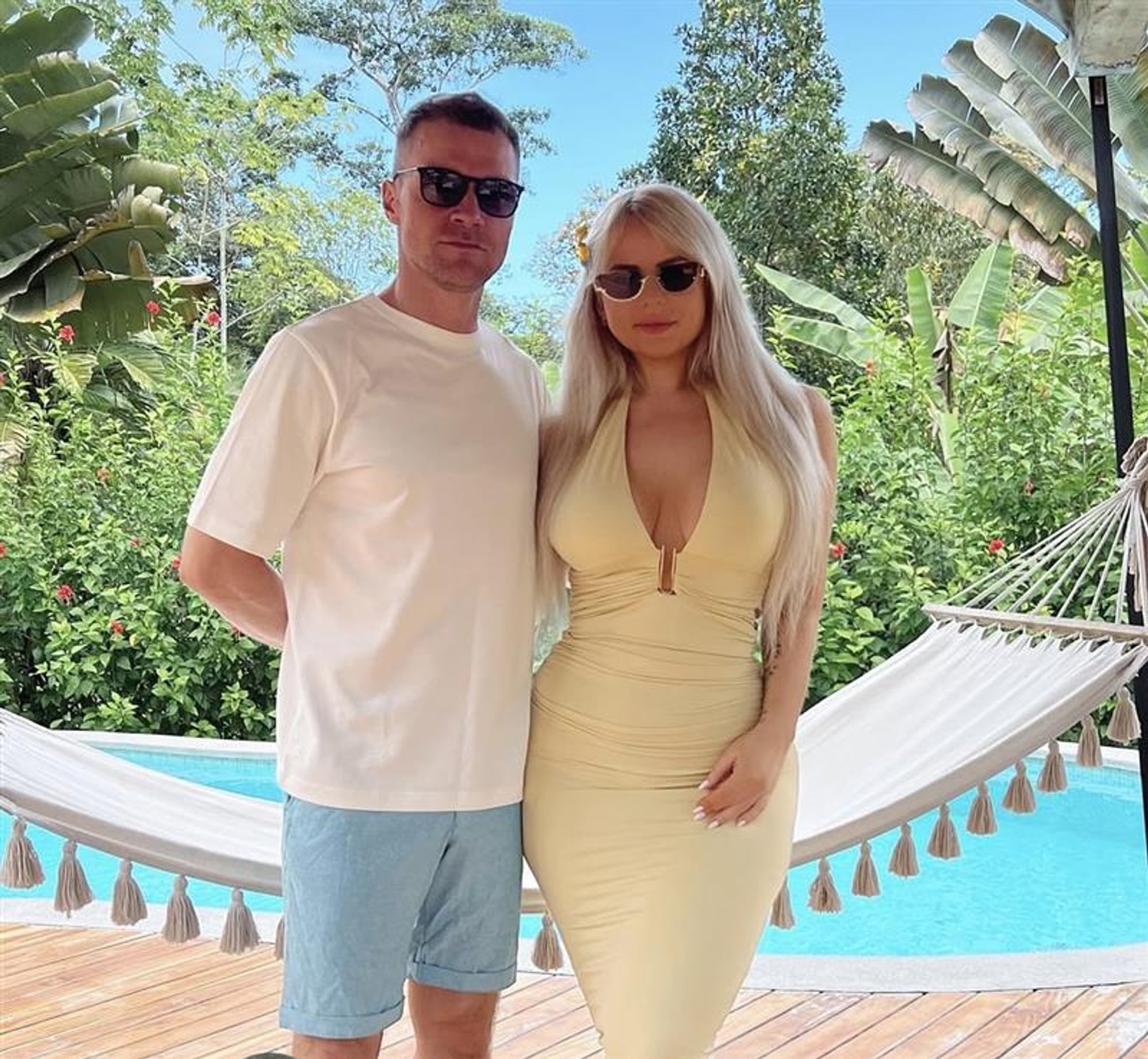 KLÕPSUD | „Nagu suvine Hiiumaa!“ Ott Lepland jagab kallimaga mõnusaid puhkusepilte