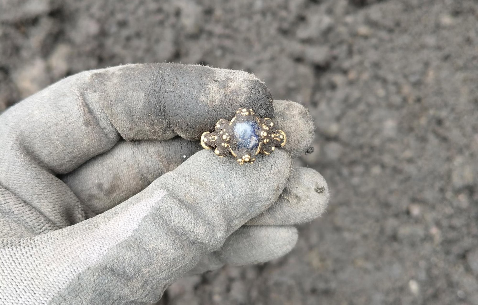 Norrast leiti väljakaevamiste käigus ainulaadne keskaegne sõrmus