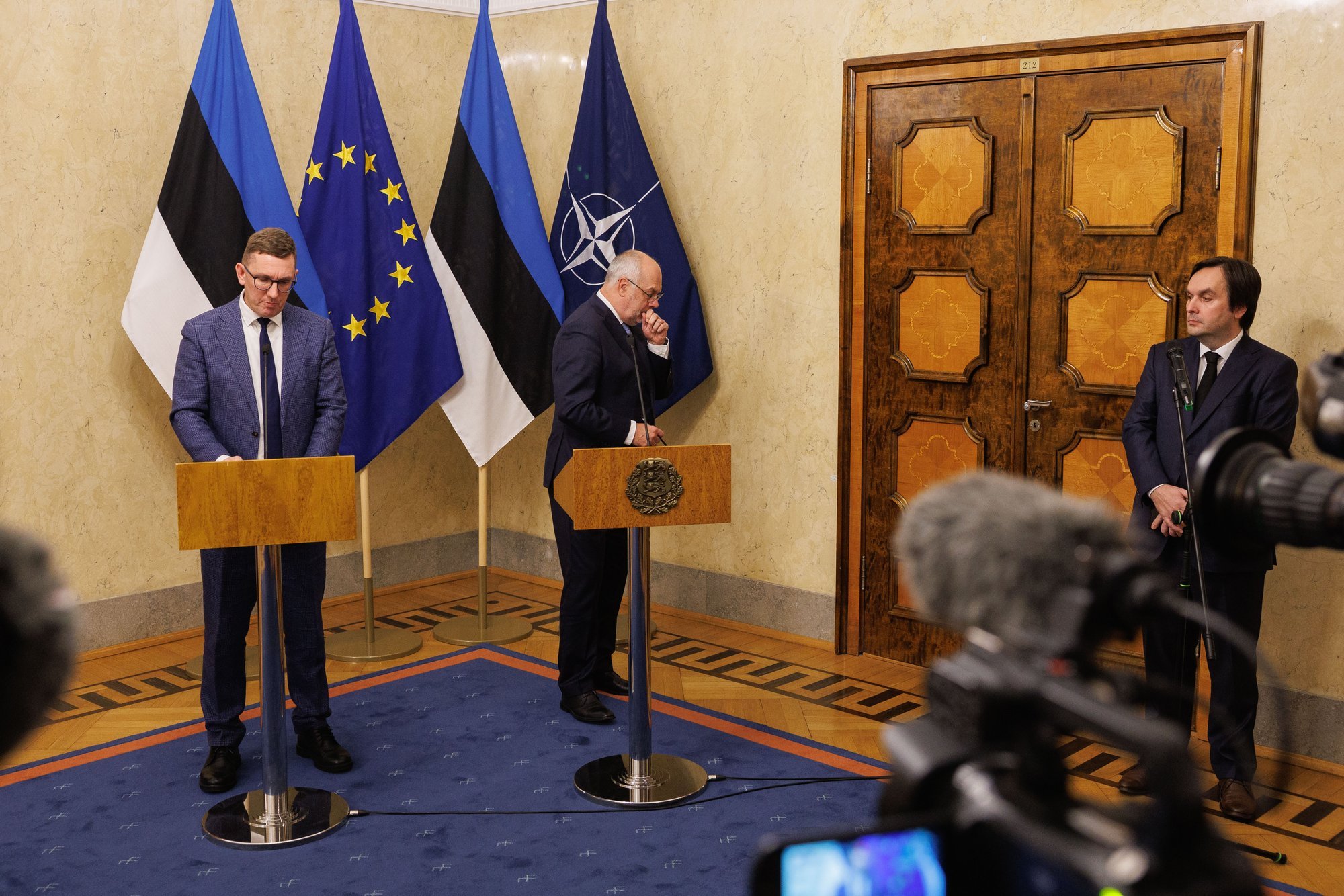 ANALÜÜS | Alar Karise lootus jätkata on nullilähedane. Selget uue presidendi favoriiti pole