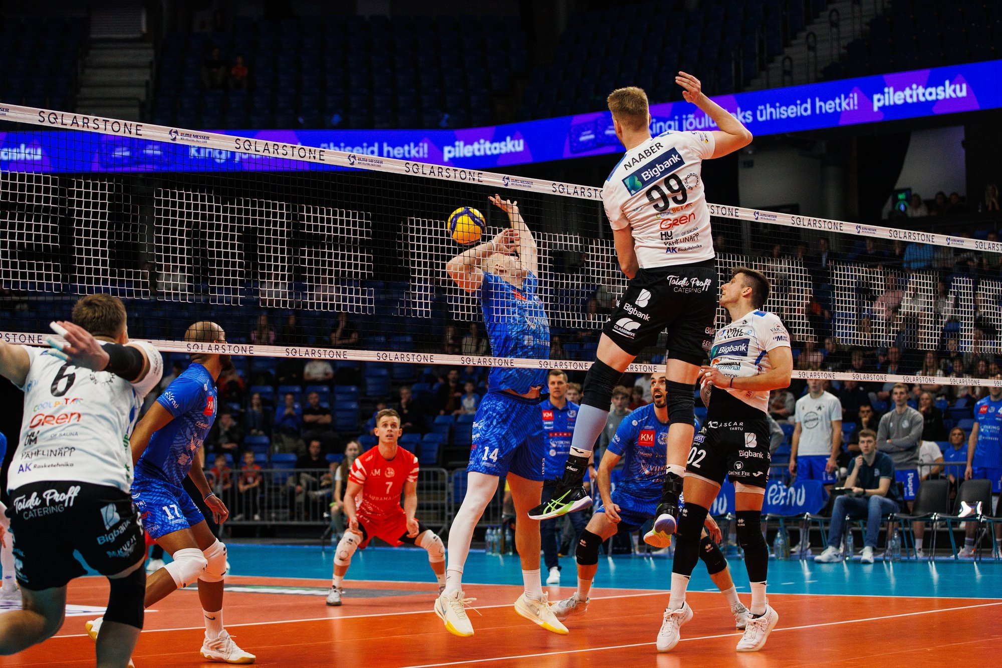 Meeste Balti võrkpalliliiga põhiturniiri lõpp paistab: kes kellega veerandfinaalis kohtub?