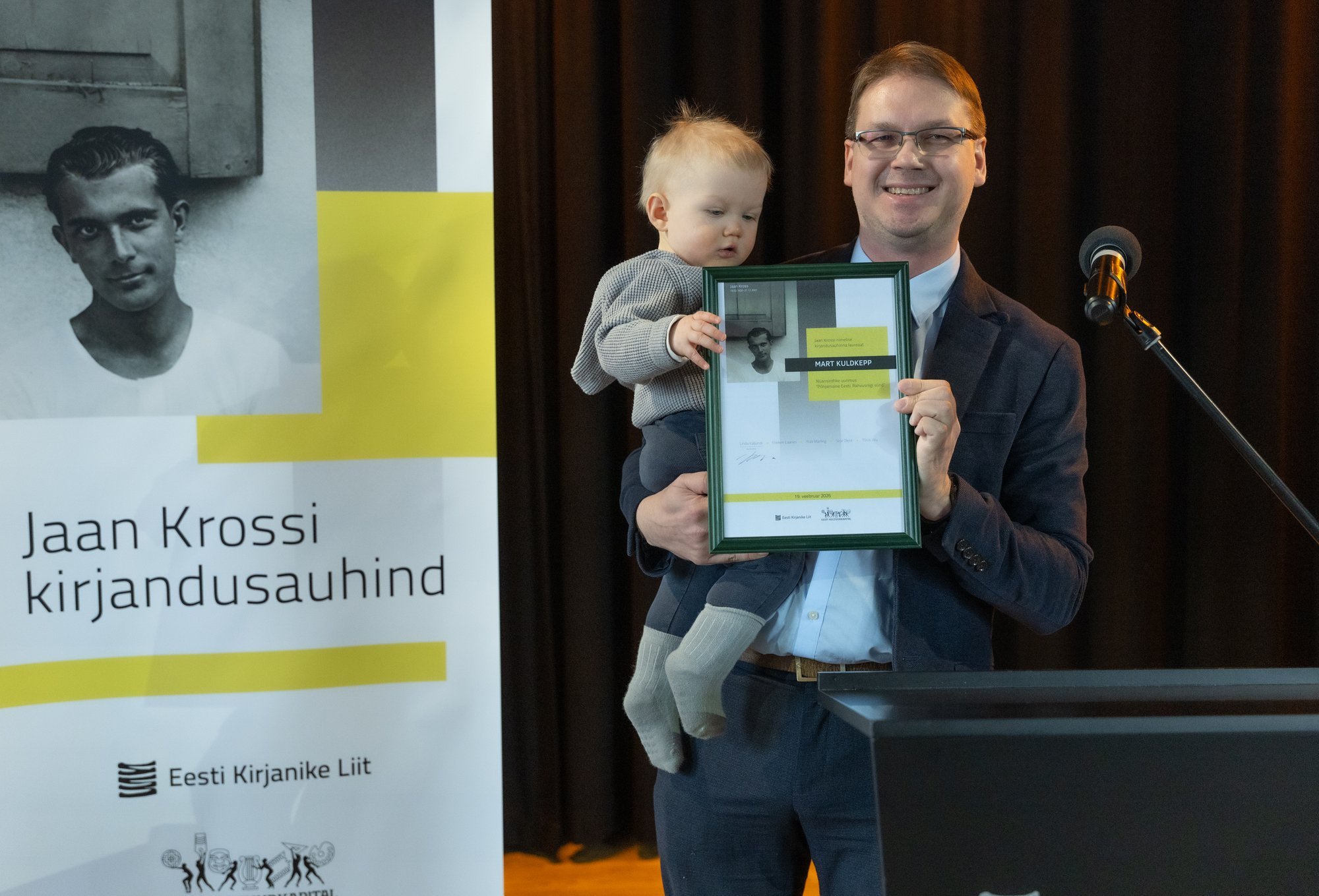 FOTOD | Jaan Krossi kirjandusauhinna pälvis Mart Kuldkepp