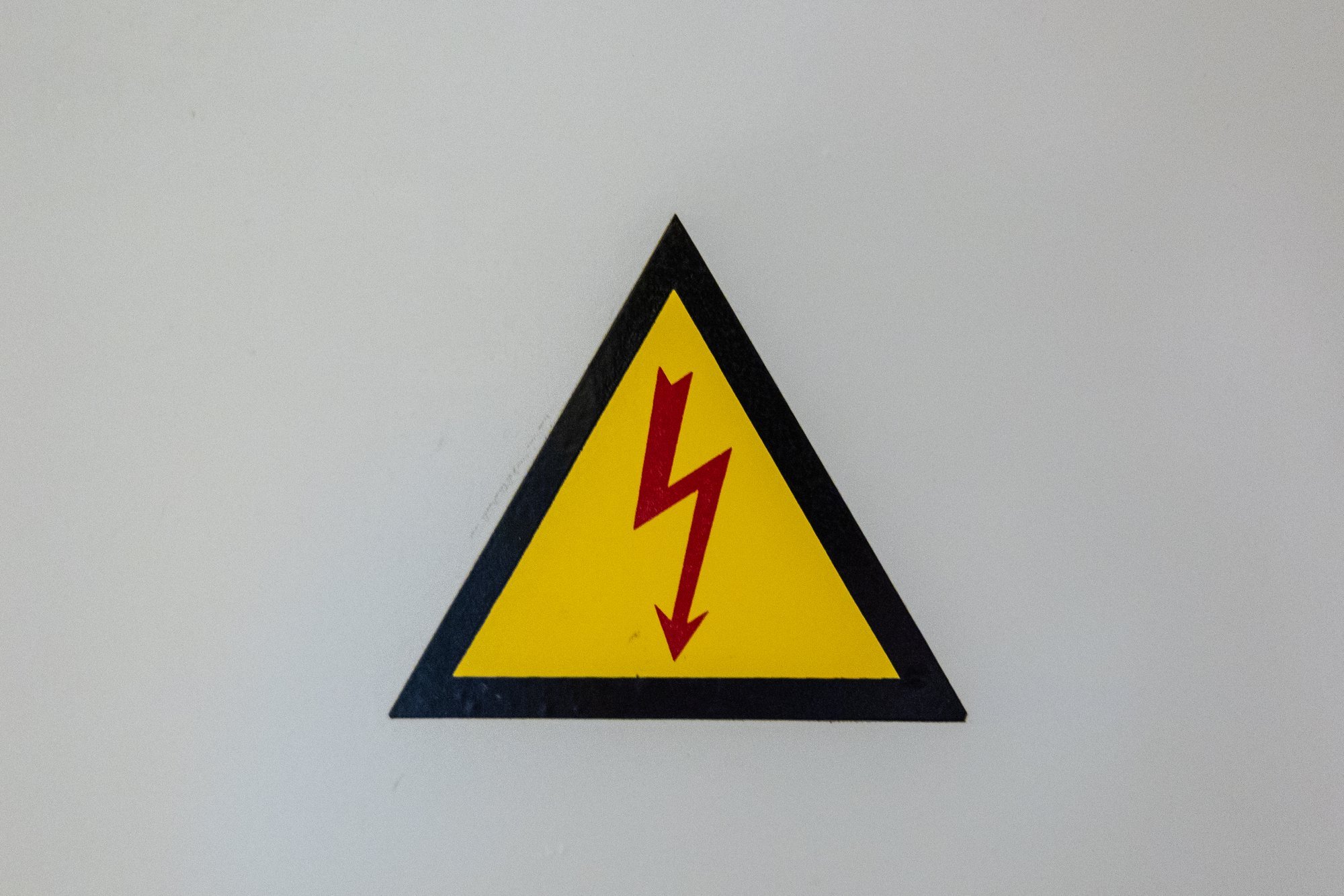 Kiili vallas on paljud majapidamised vooluta. Elektrilevi: kahe tunni jooksul peaks elektri tagasi saama