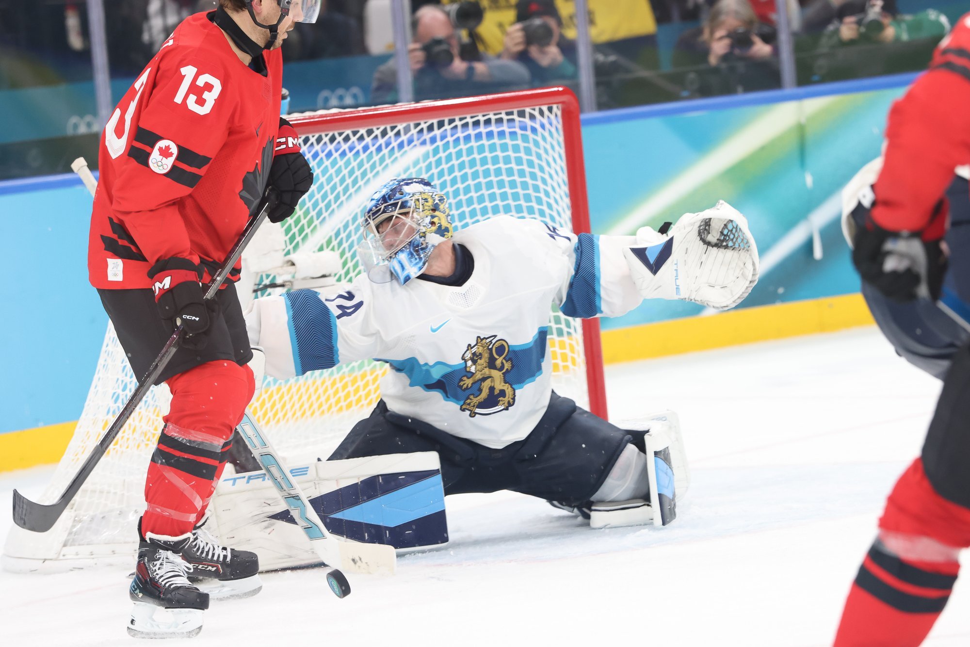 Kanada hokikoondise peatreener kiitis Soome väravavahti: ta on üks andekamaid puurivahte, keda ma kunagi näinud olen