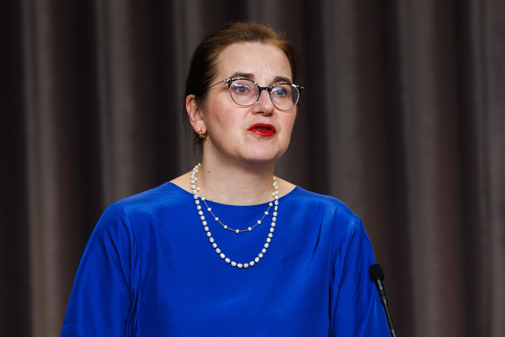 SAHINAD | Pakosta taandus hoolekogust, siunas kohtunikke