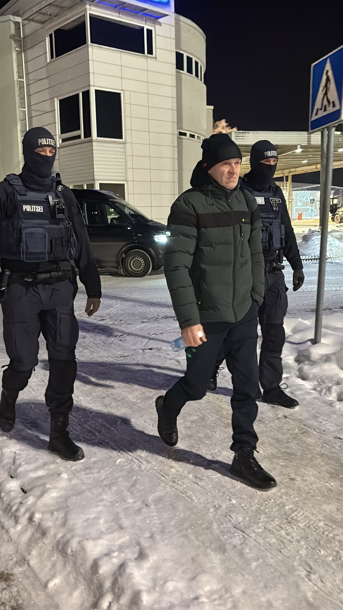 FOTOD | Eesti saatis välja Venemaa kodaniku, keda Vene eriteenistus plaanis kasutada luureinfo kogumiseks