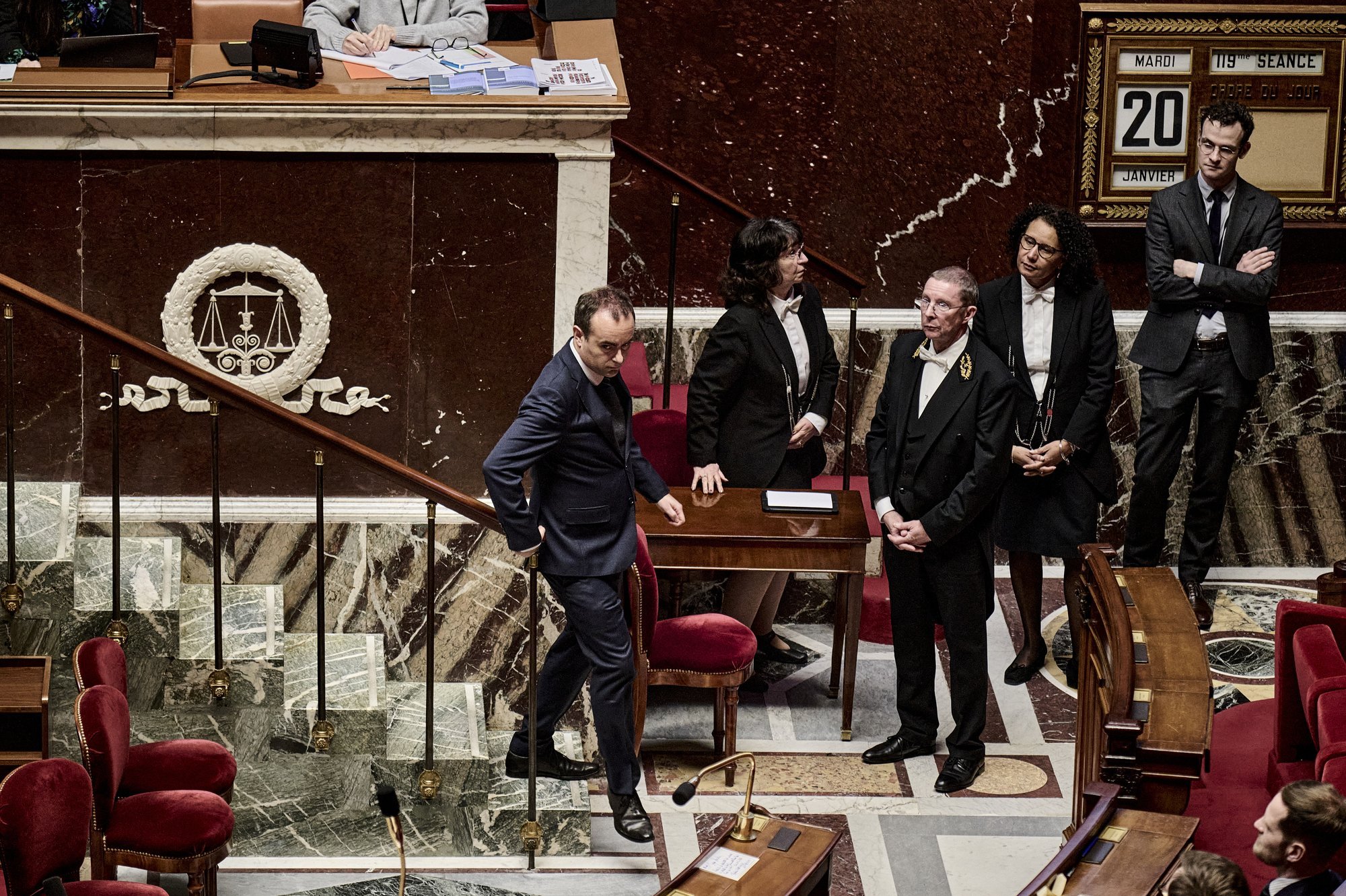 Prantsuse parlament kinnitas lõpuks selle aasta eelarve. Kaitsele panustatakse varasemast palju rohkem