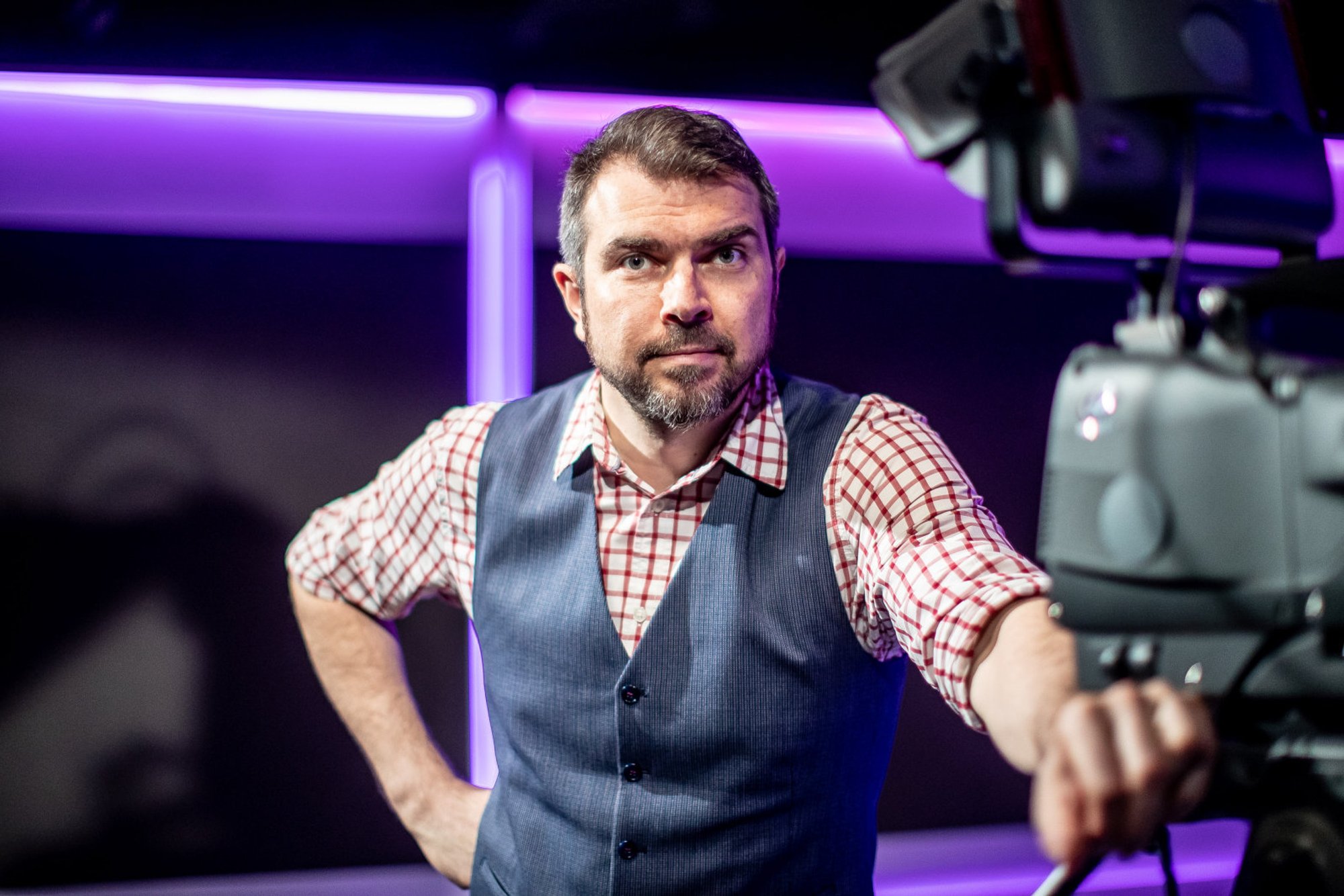 „Sulle lüüakse pastakaga 4800 korda pähe.“ Endine Kanal 2 programmijuht käis Türgis juukseid siirdamas